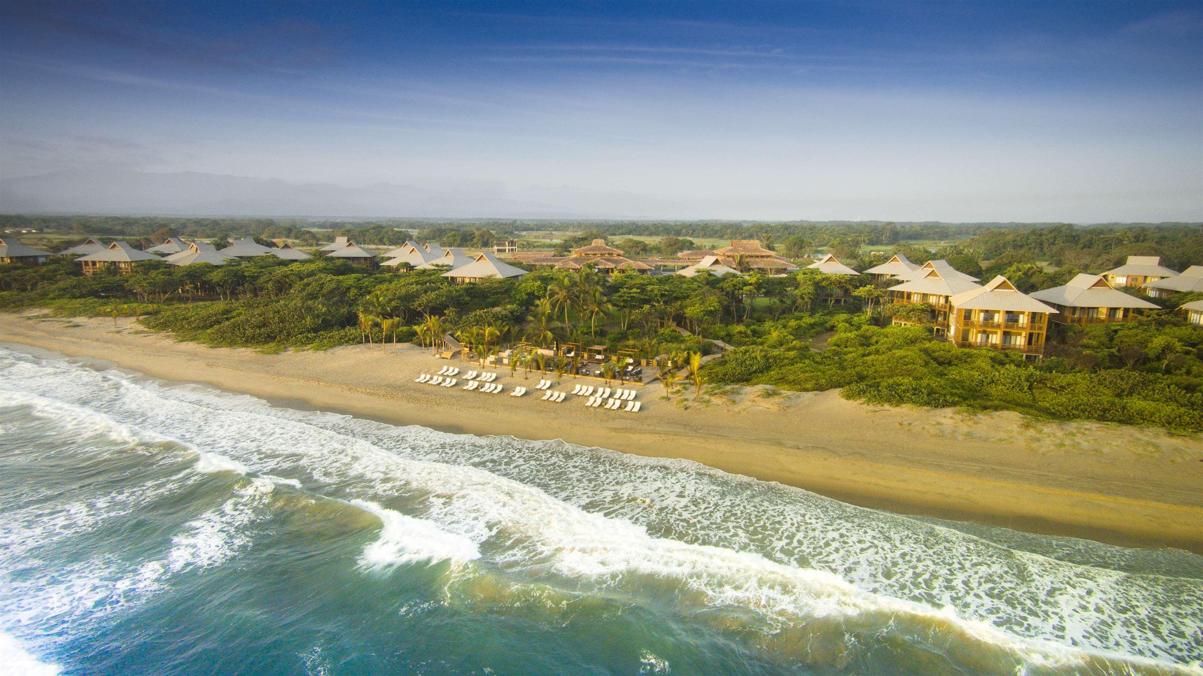 Indura Beach & Golf Resort Curio Collection By Hilton Tela Eksteriør billede