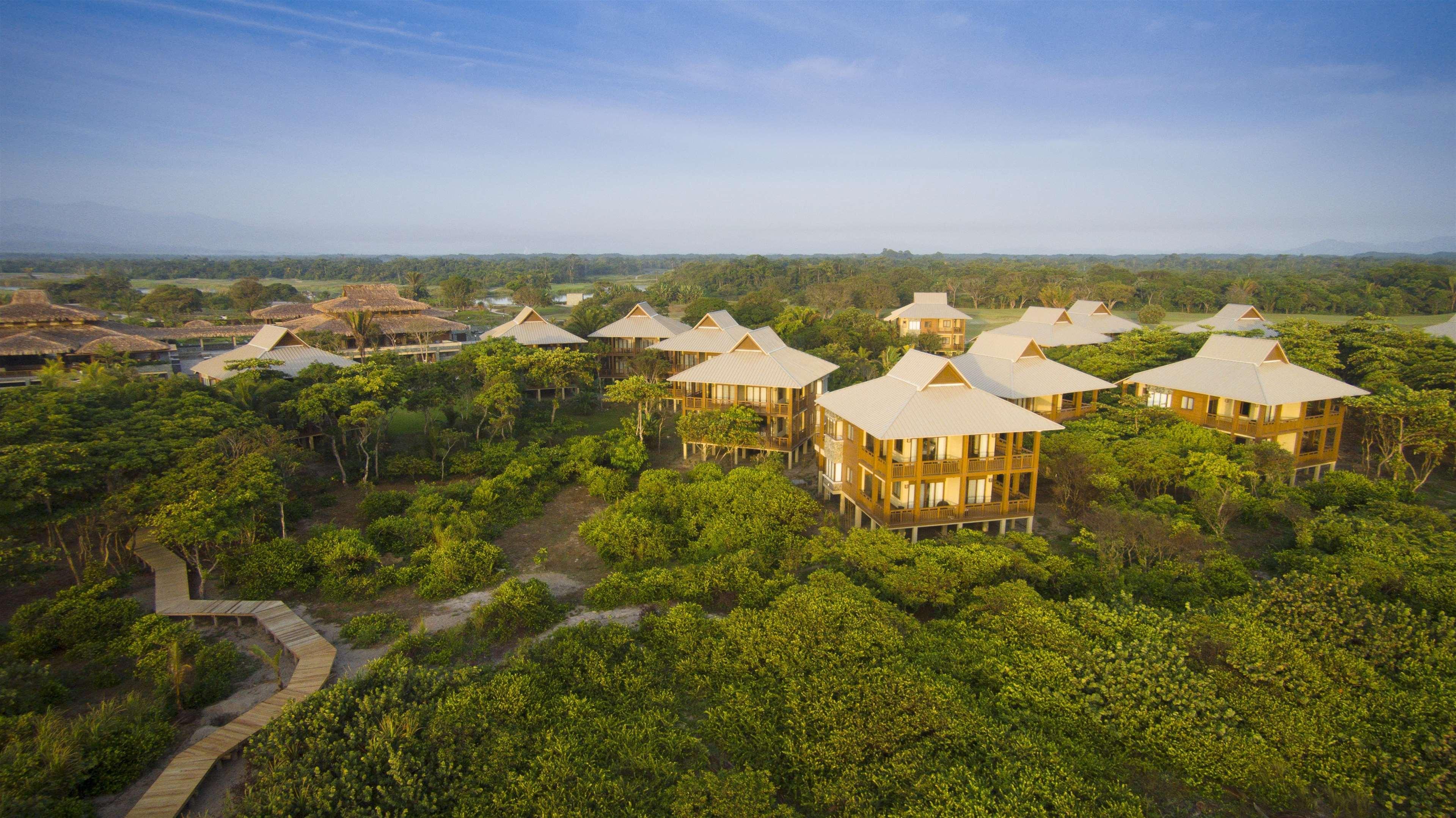Indura Beach & Golf Resort Curio Collection By Hilton Tela Eksteriør billede